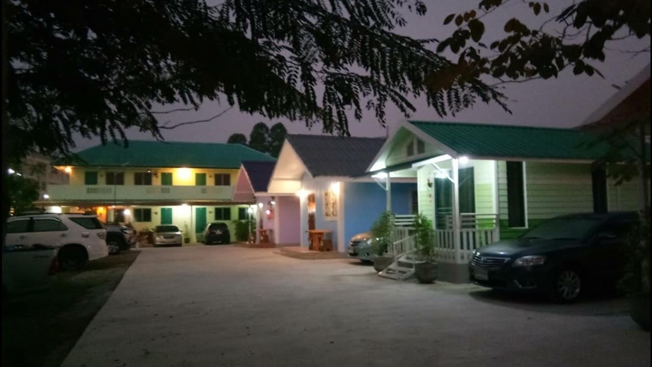 Wiset Sabai Resort Ban Lak Khon Exterior foto
