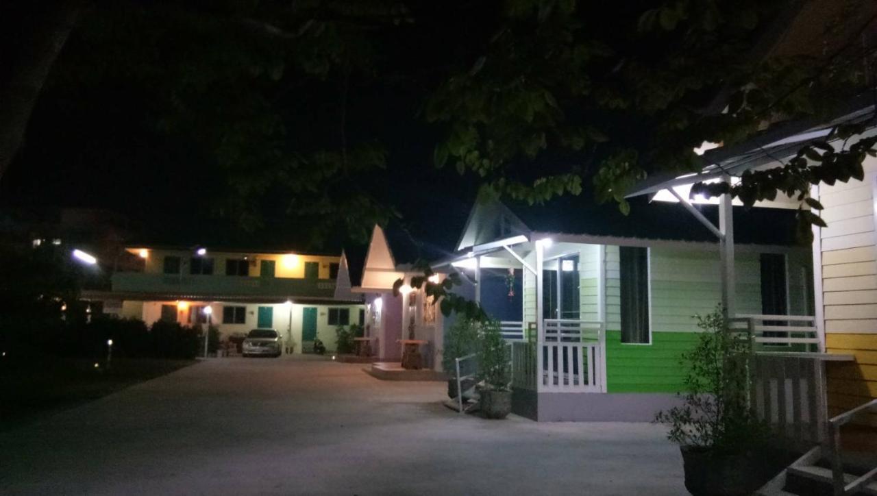 Wiset Sabai Resort Ban Lak Khon Exterior foto